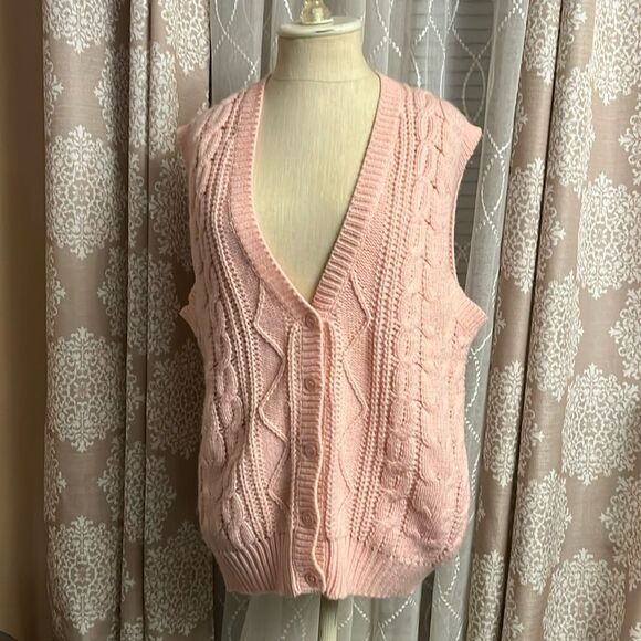 Carriage court sweater vest size medium - Picture 1 of 6